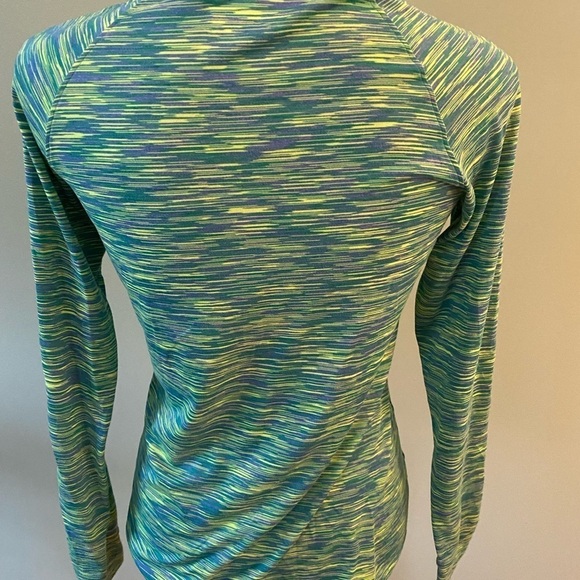 Women’s Under Armour Zip-Up - Size Small - Picture 4 of 7